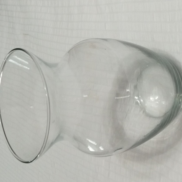 Vase - Picture 2 of 4